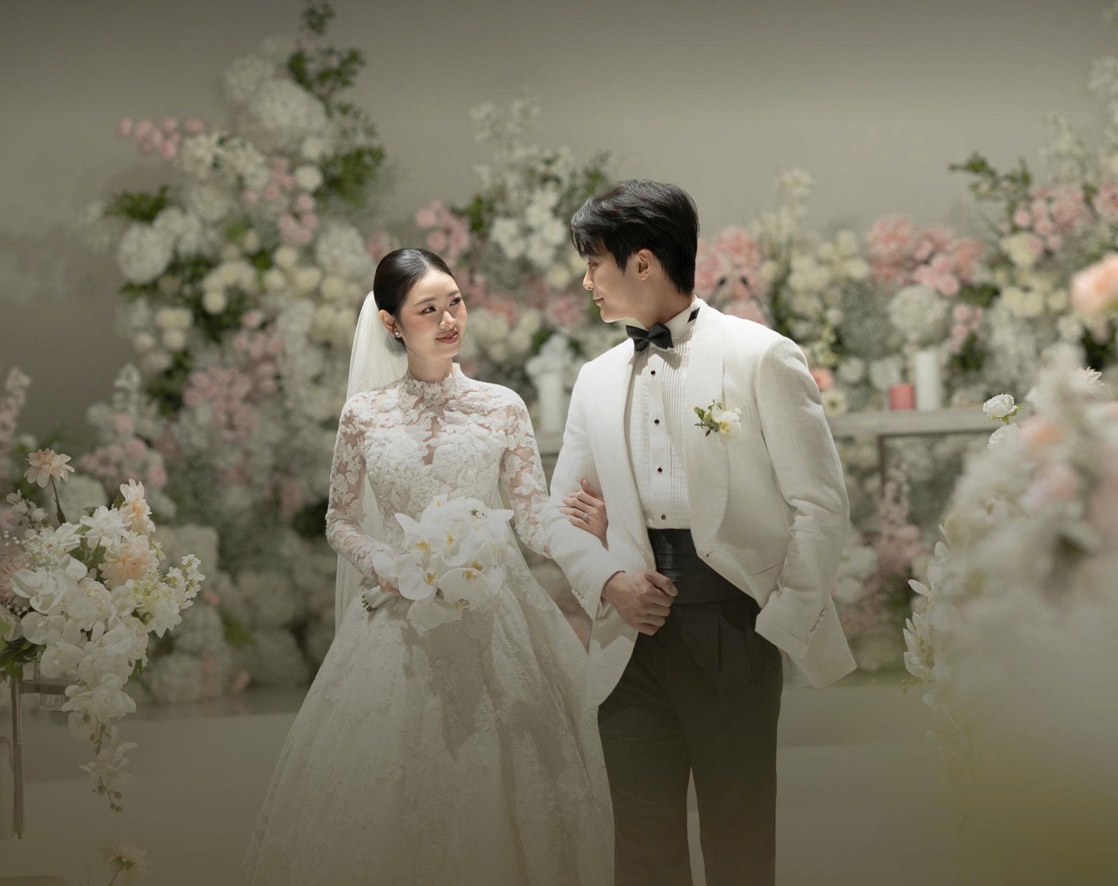 Bộ ảnh cưới thực hiện cho khách sạn đối tác của WEDDINGBOOK